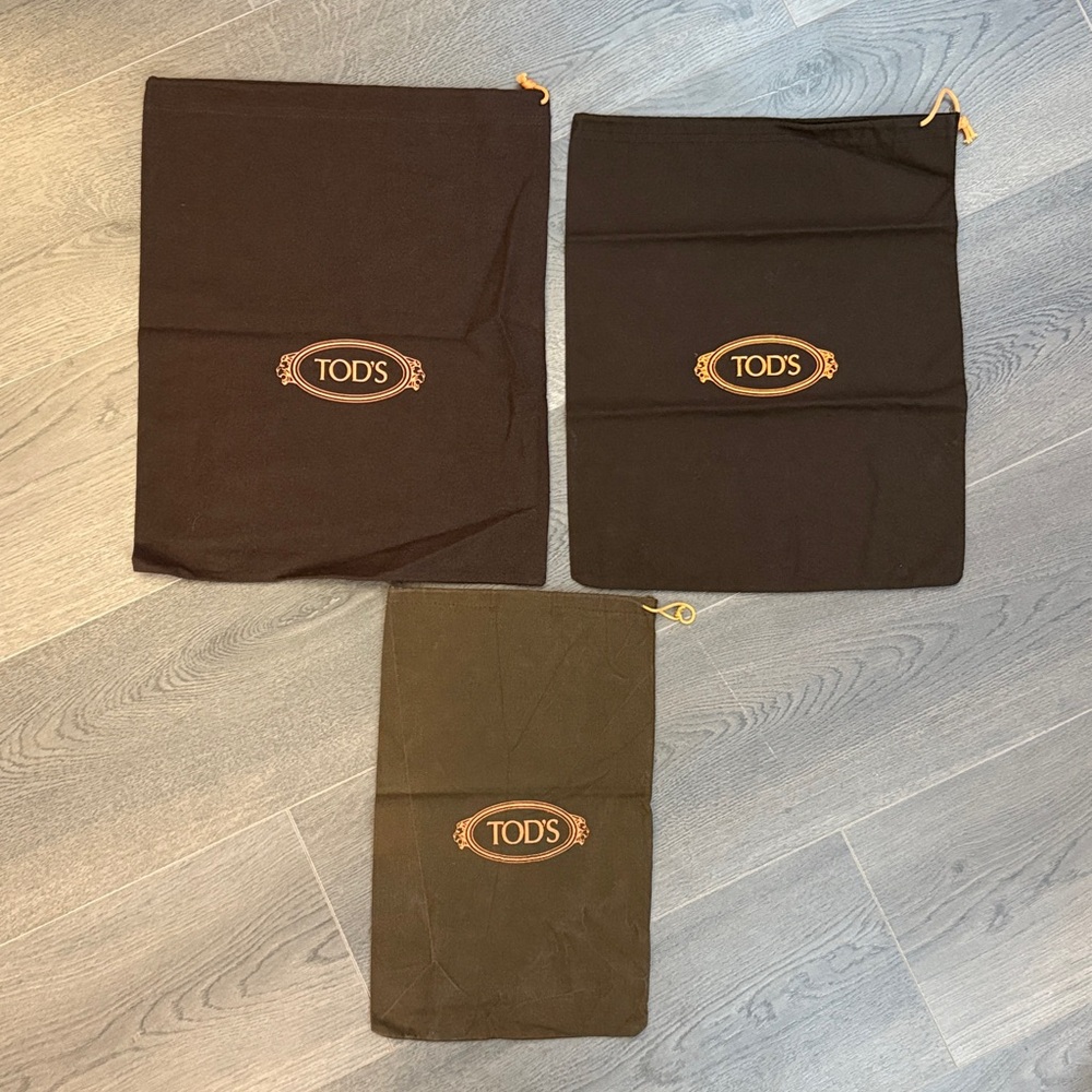 Lot of 3 - Tod’s shoe dust bags